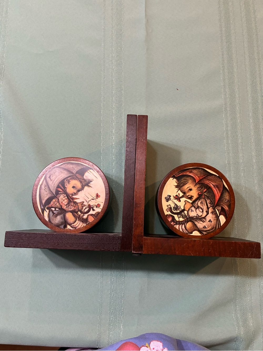 RARE Hummel Wooden Music Box Book Ends with Decorative Round Panels - Brown
